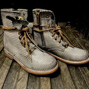 Freebird by Steven Manchester boot as 7